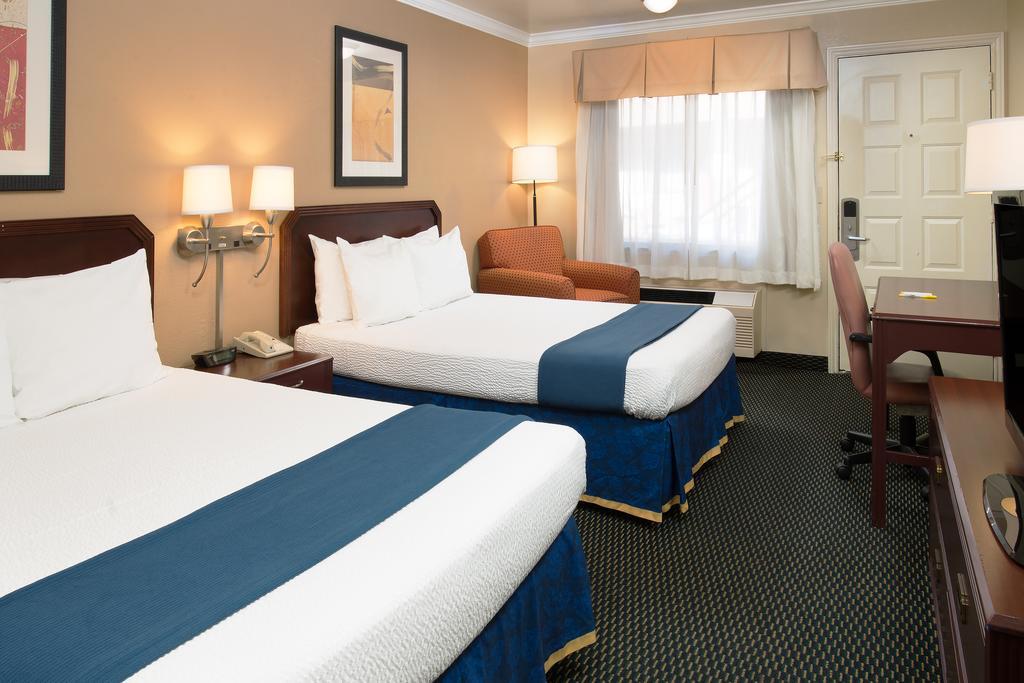 Days Inn By Wyndham Pinole Berkeley Zimmer foto